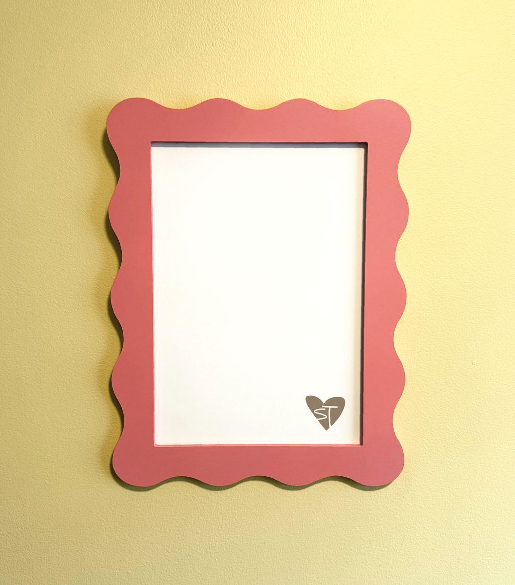A4 Dusty Pink Wavy Frame