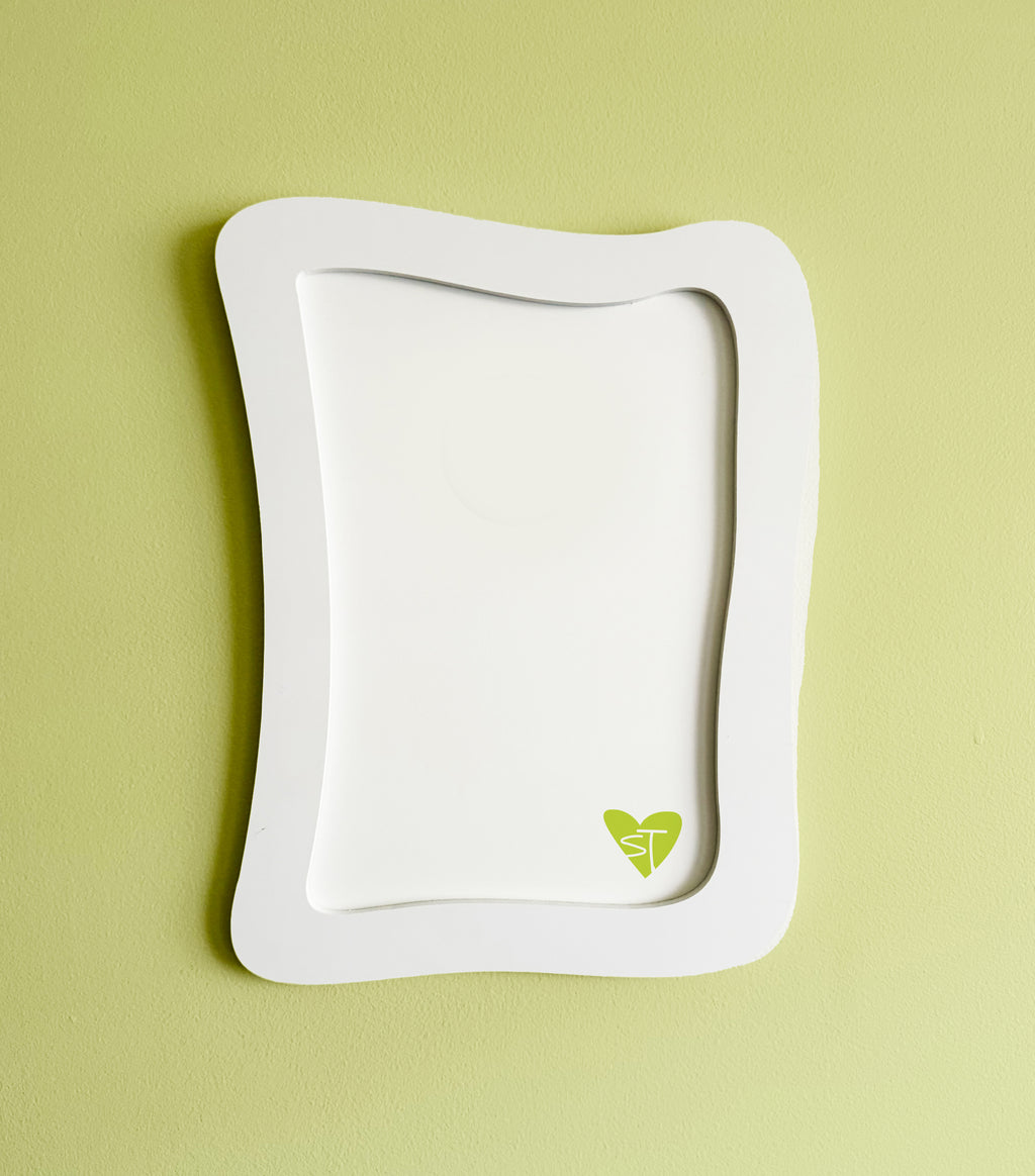 A4 White Frame (Organic Shape #2)