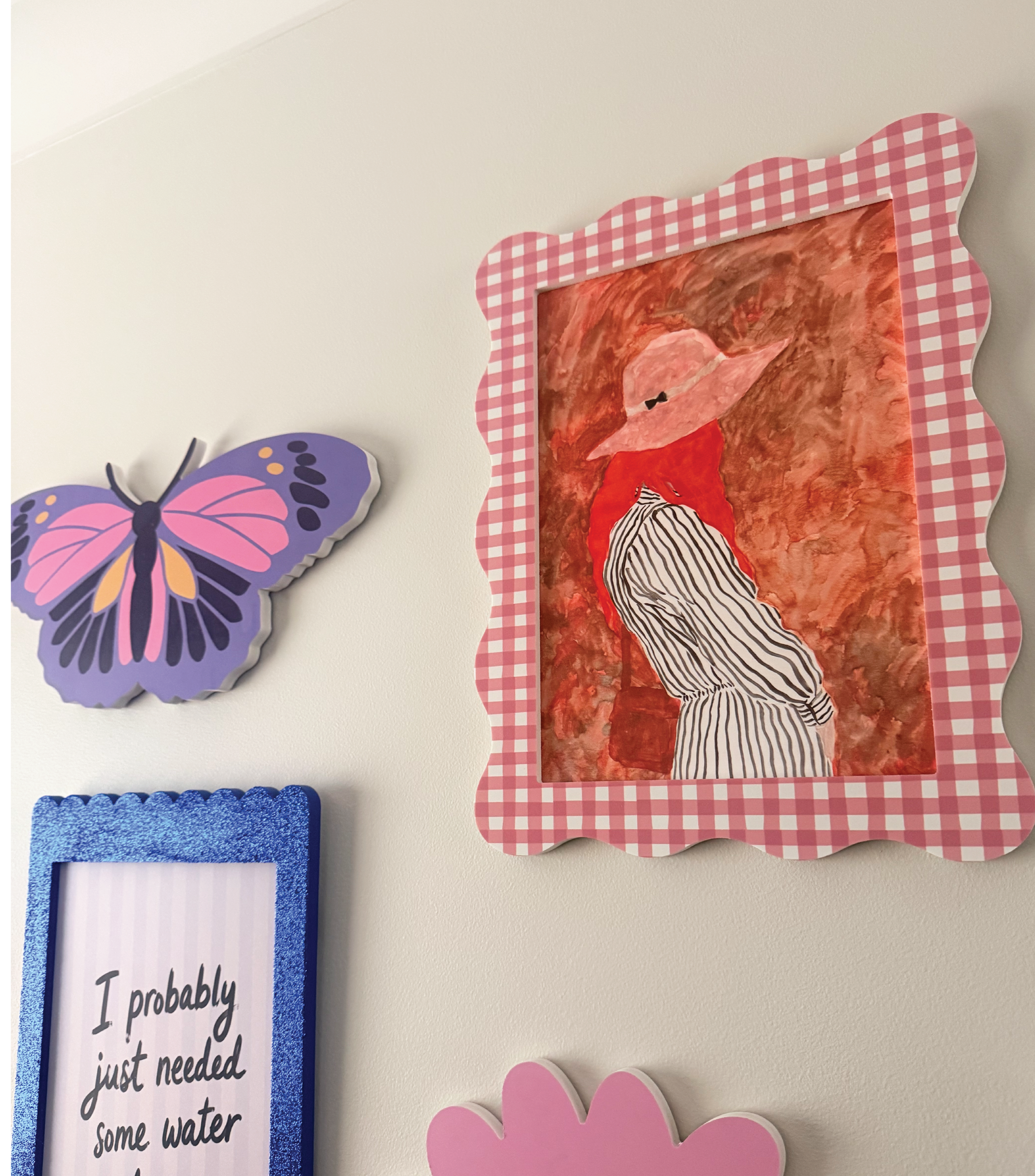 A4 Pink Gingham Wavy Frame