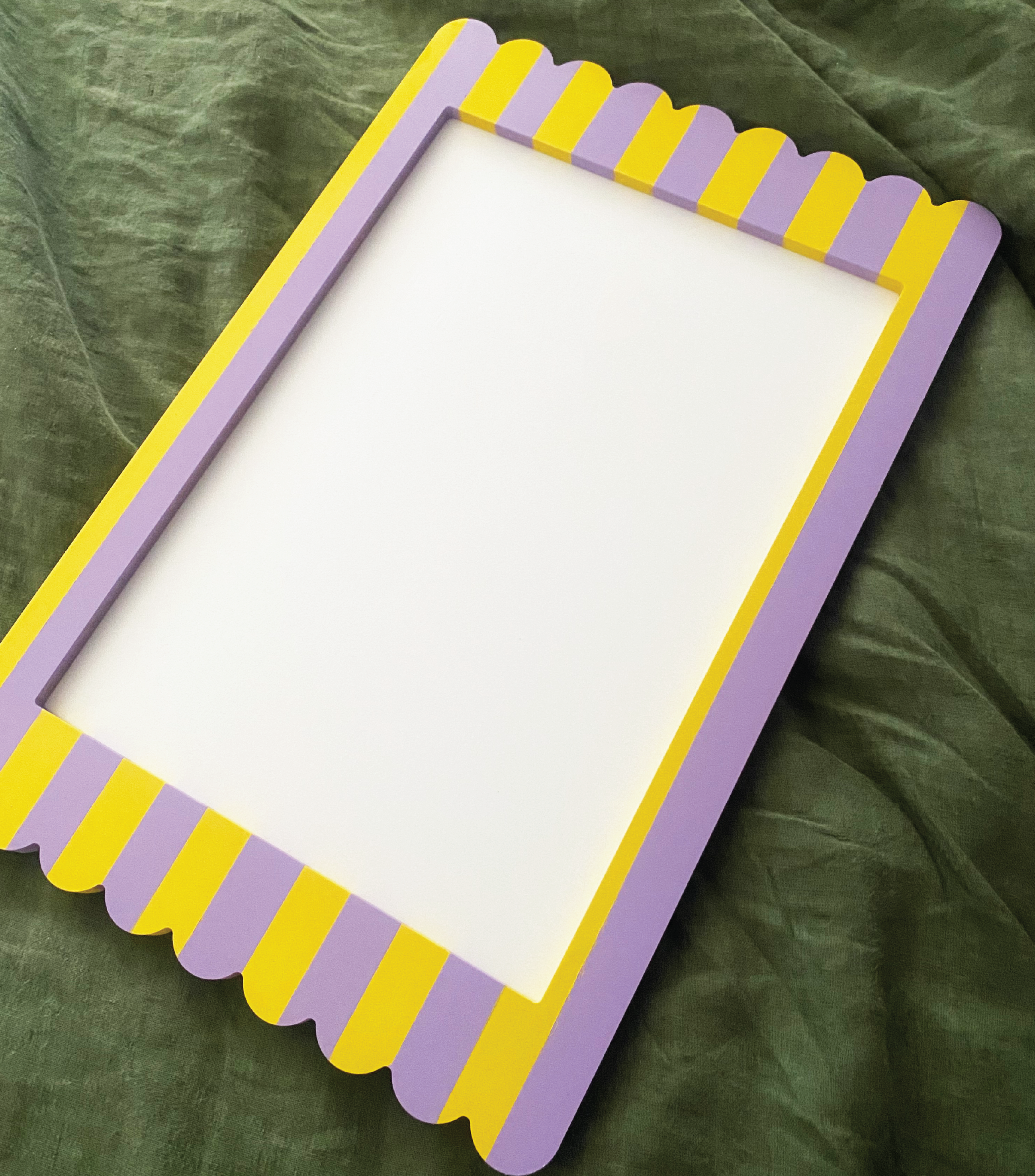 A4 Yellow Lilac Stripe Scallop Frame