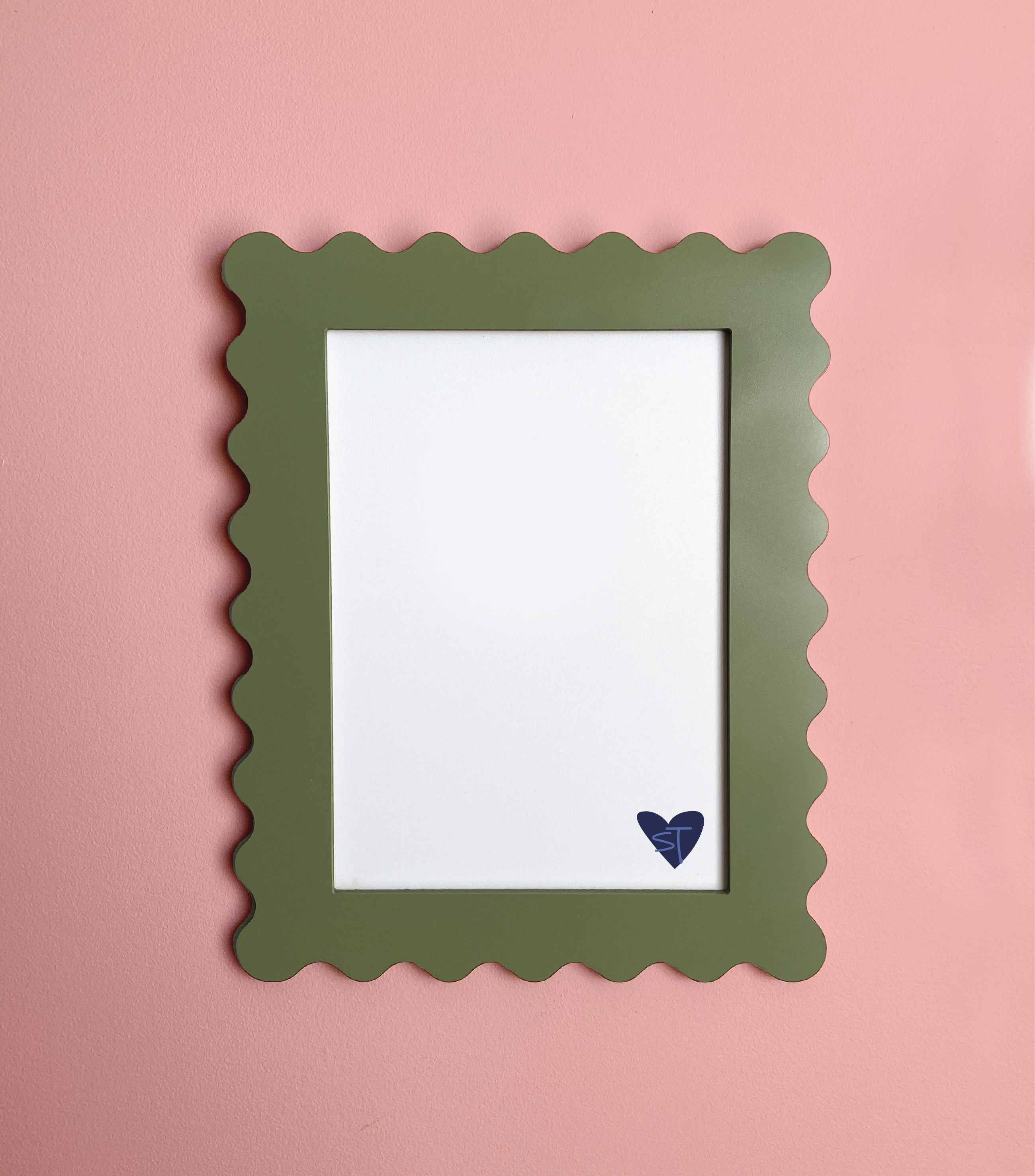 A4 Forest Green Squiggle Frame