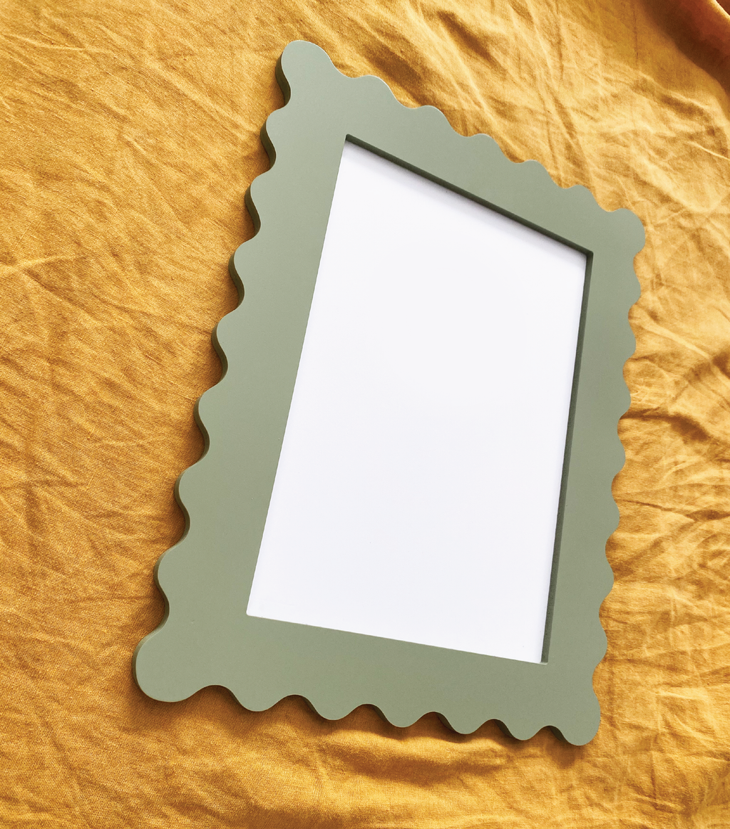 A4 Forest Green Squiggle Frame