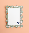 A4 Sage Daisy Wavy Frame