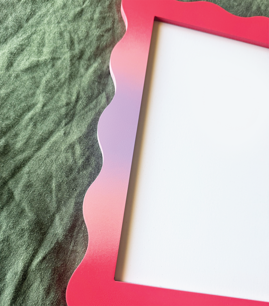 A4 Ombre Lollipop Wavy Frame