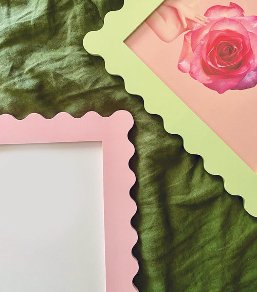 A4 Baby Pink Squiggle Frame