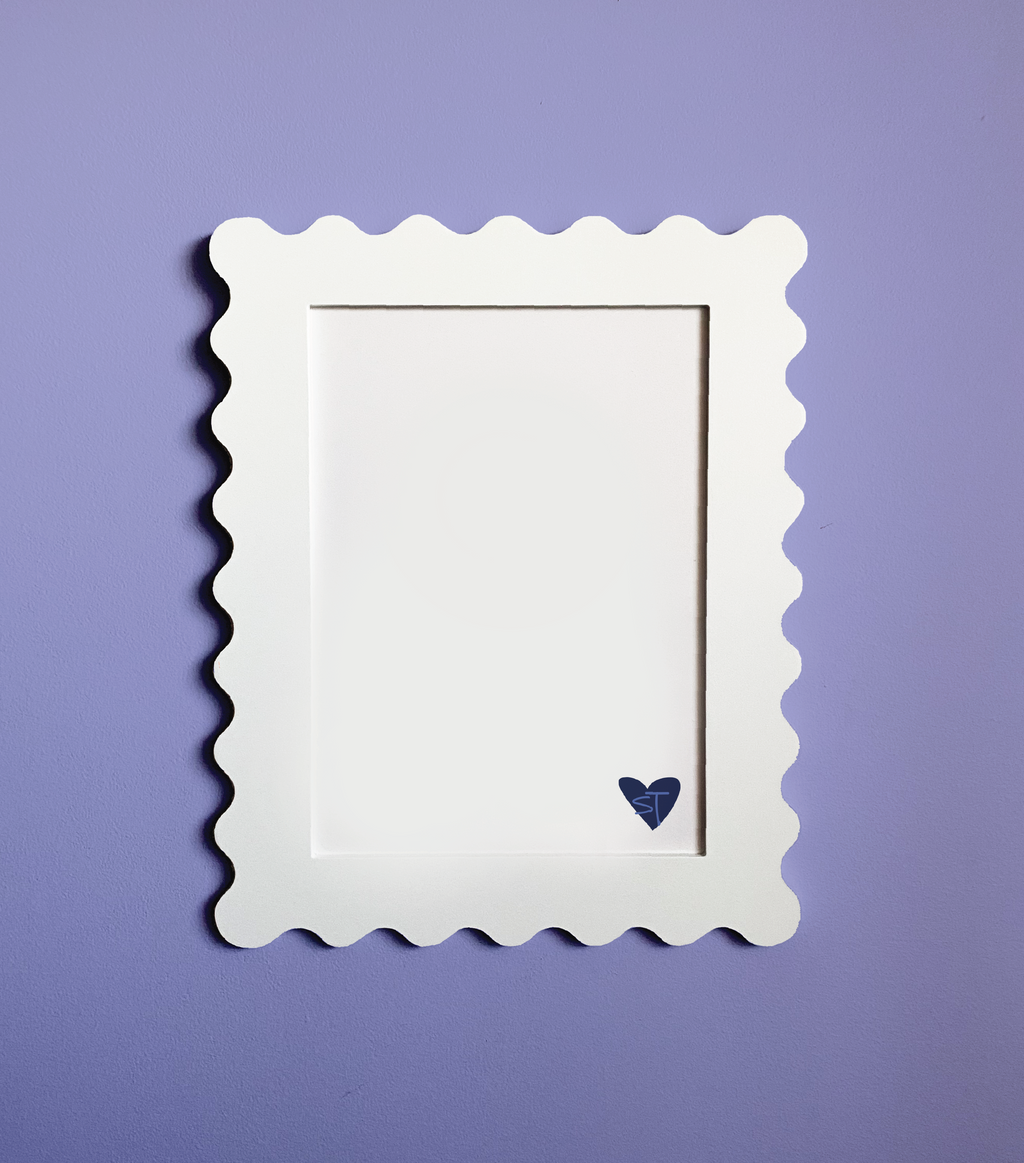 A4 White Squiggle Frame