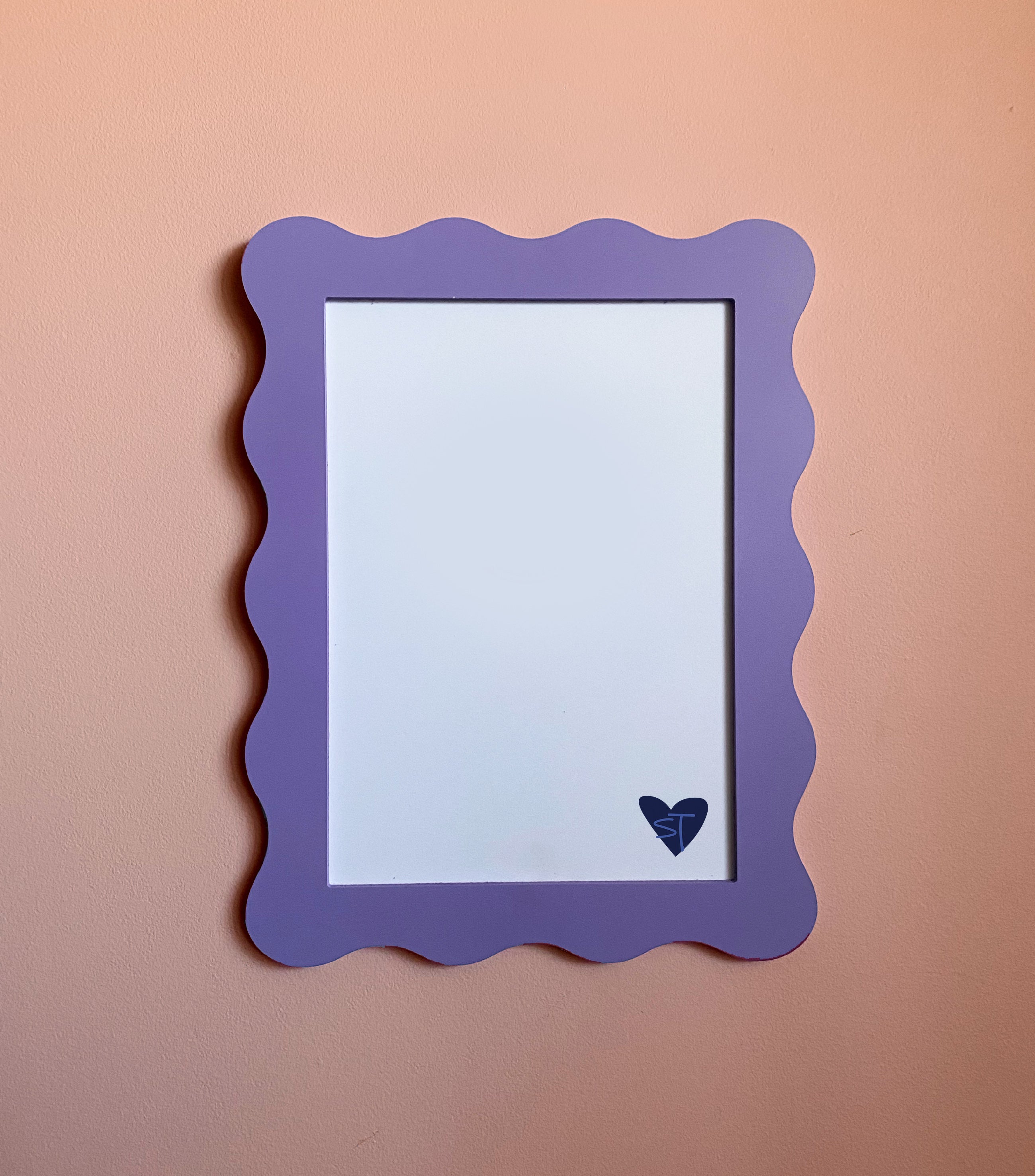 A4 Lilac Wavy Frame