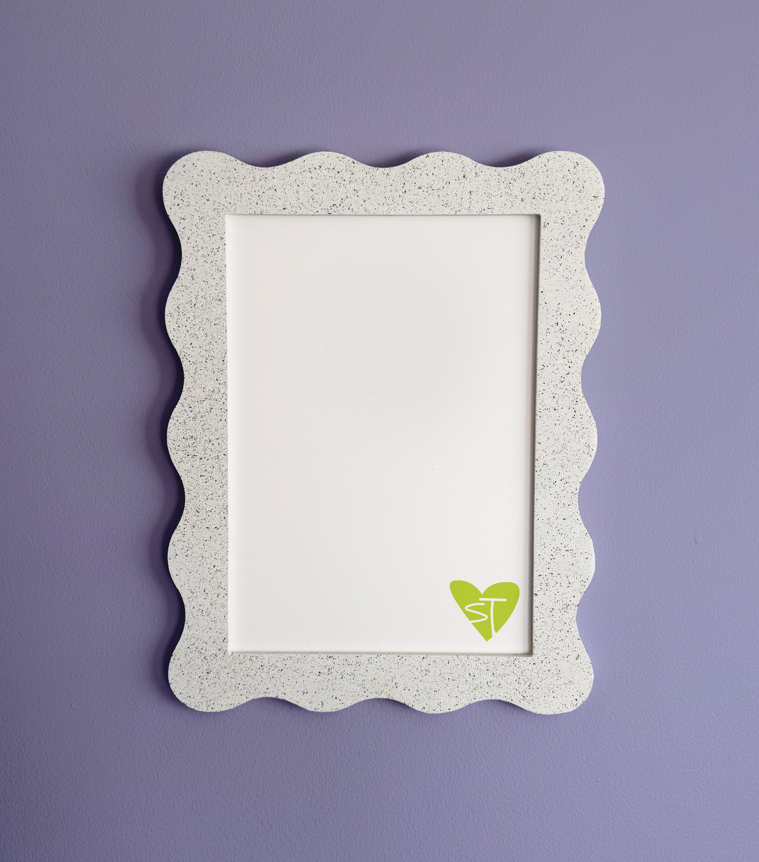 A4 White Granite Wavy Frame