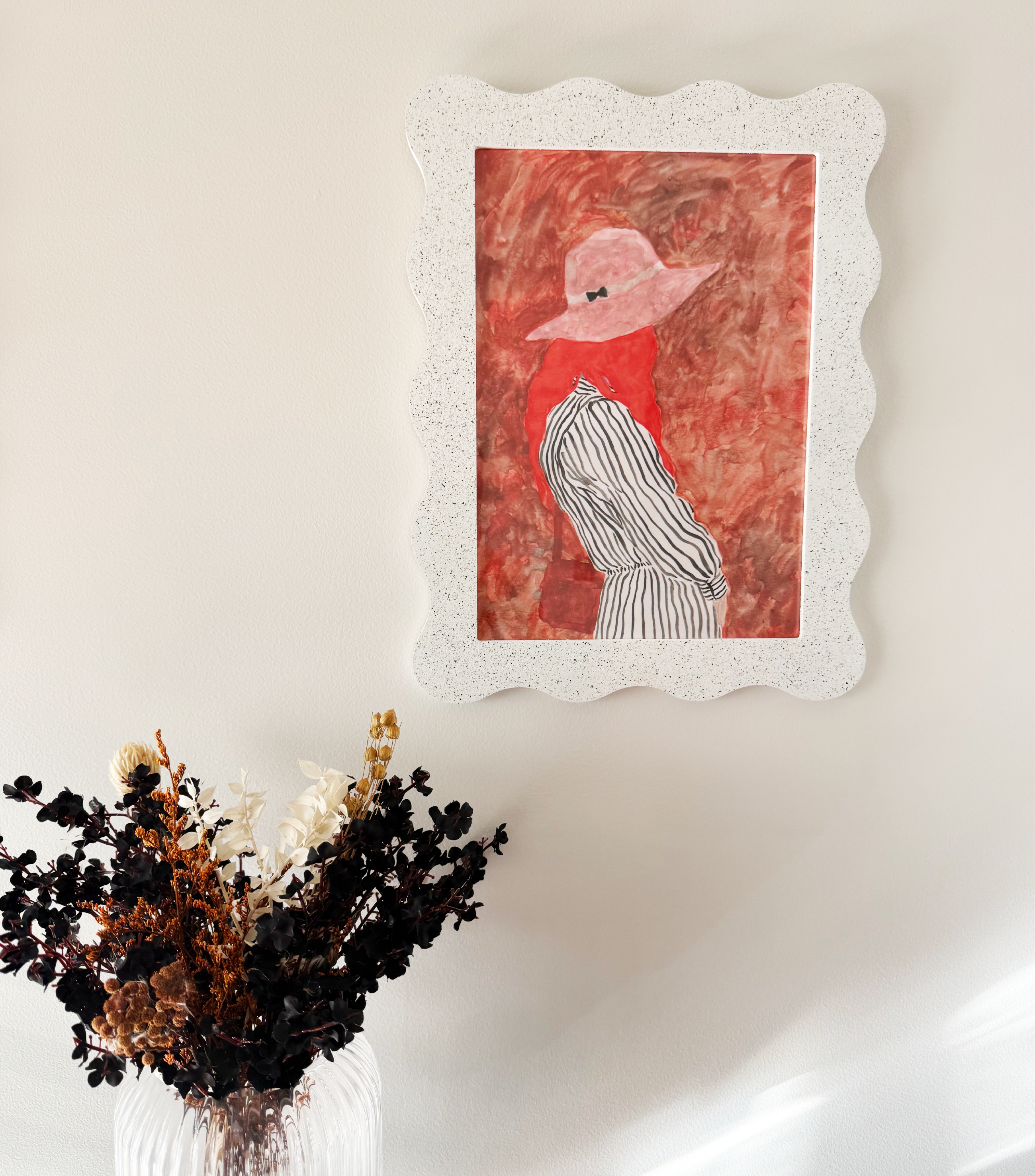 A4 White Granite Wavy Frame